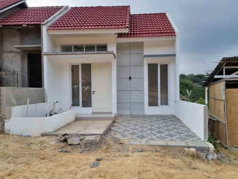 dijual rumah seyegan sleman yogyakarta