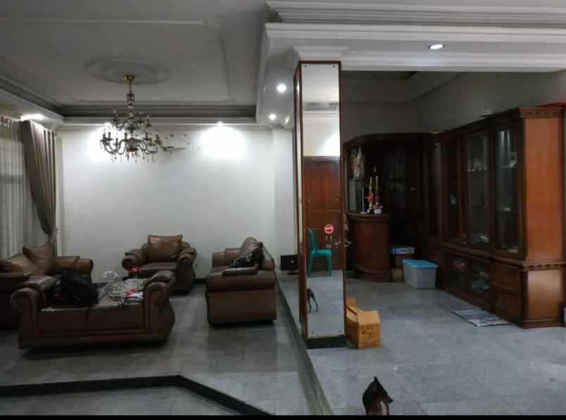 dijual rumah sumur batu