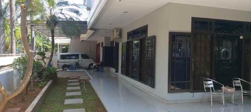 dijual rumah sunter