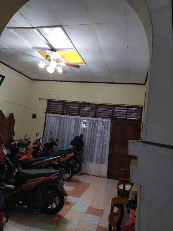 dijual rumah sunter karya