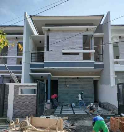 dijual rumah sutorejo prima