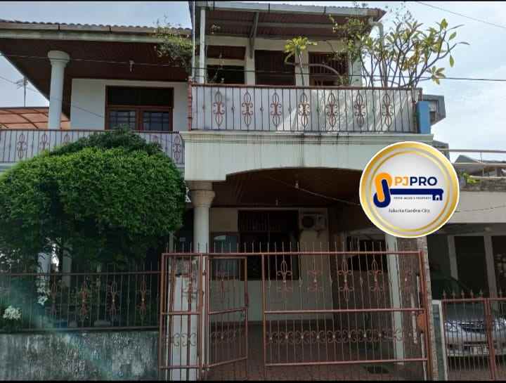 dijual rumah taman buaran indah