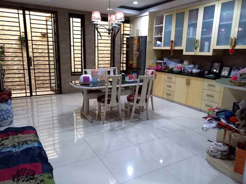 dijual rumah taman modern cakung