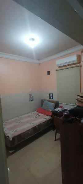dijual rumah taman wiguna selatan
