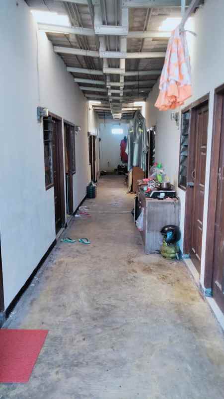 dijual rumah tambak medokan ayu