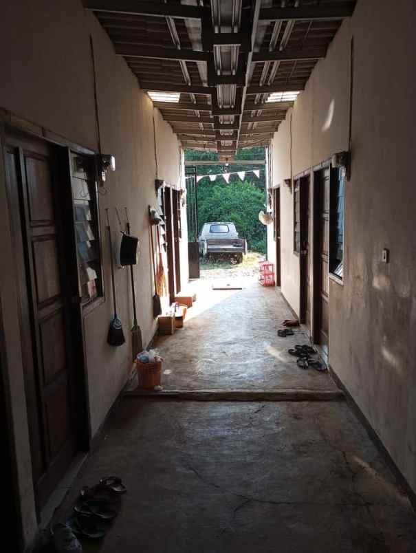 dijual rumah tambak medokan ayu