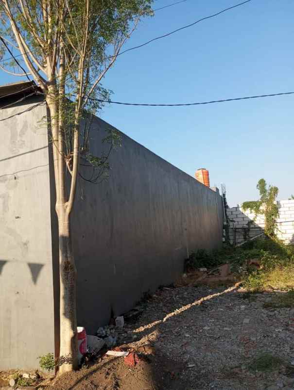 dijual rumah tambak medokan ayu