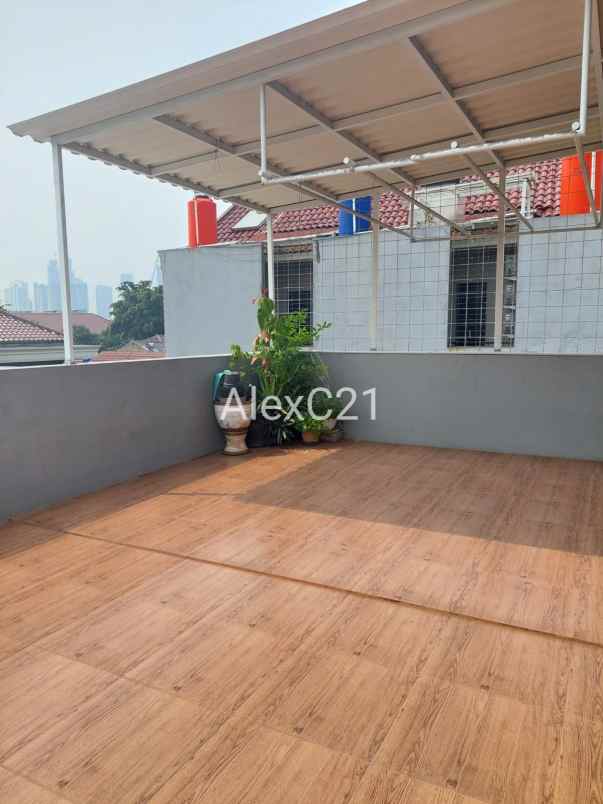 dijual rumah tanah abang jakarta pusat