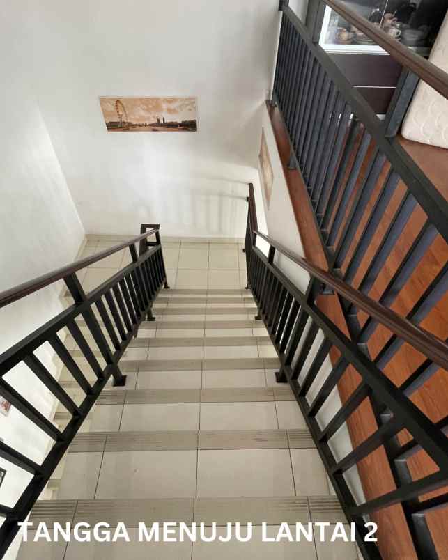 dijual rumah tanjung barat indah