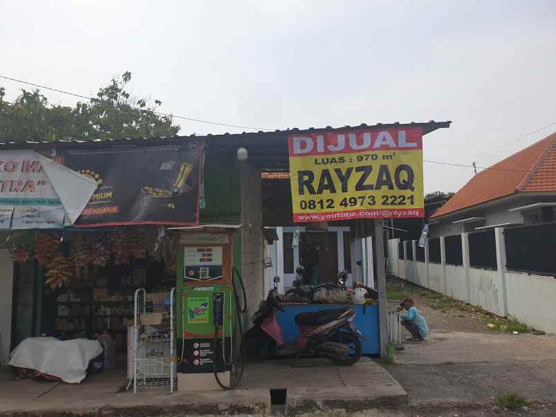 dijual rumah tepi jalan teuku umar