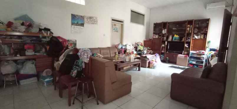 dijual rumah terawat siap huni sayap riau bandung