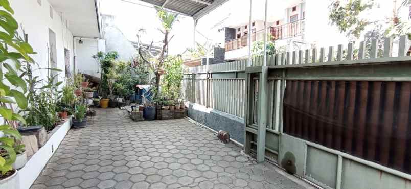 dijual rumah terawat siap huni sayap riau bandung