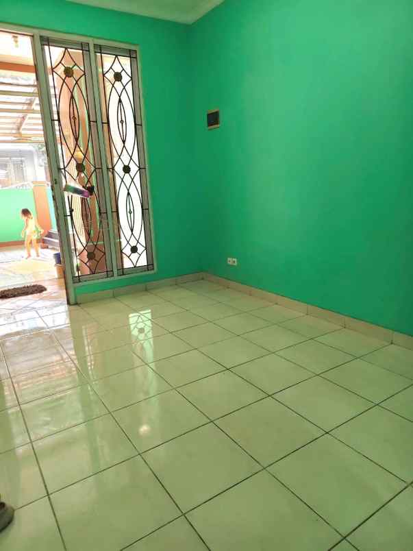 dijual rumah the royal residence