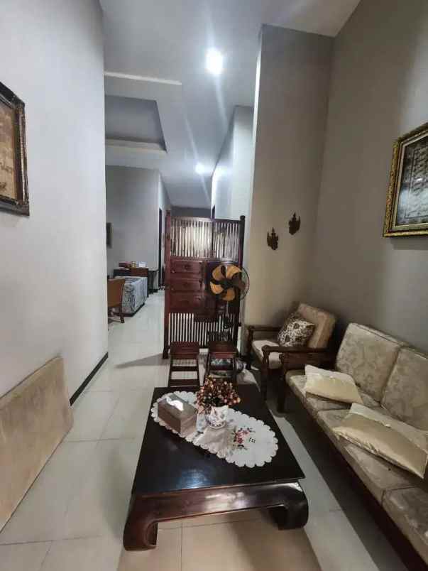 dijual rumah tlagabodas gajahmungkur