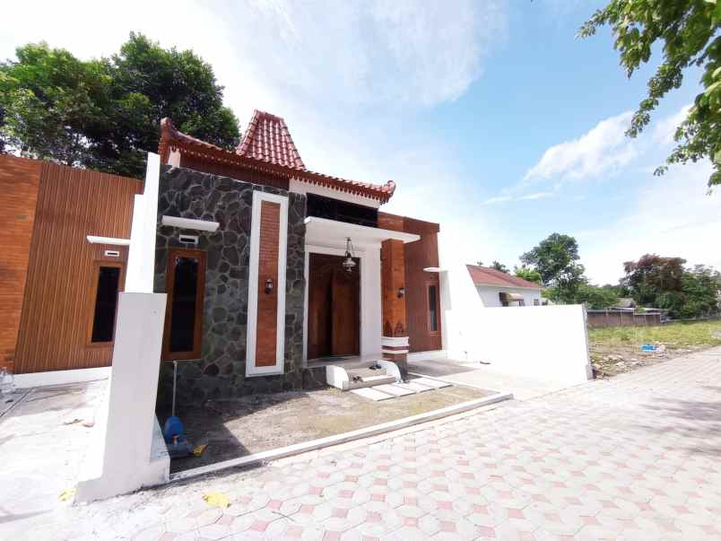 dijual rumah tlogo prambanan klaten