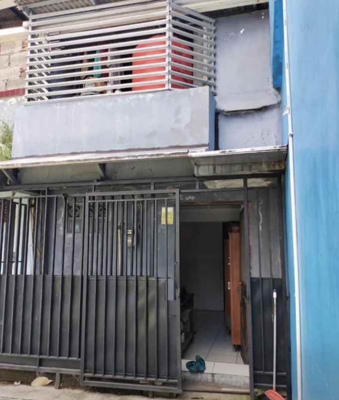 dijual rumah toko dua lantai di nusa indah 6