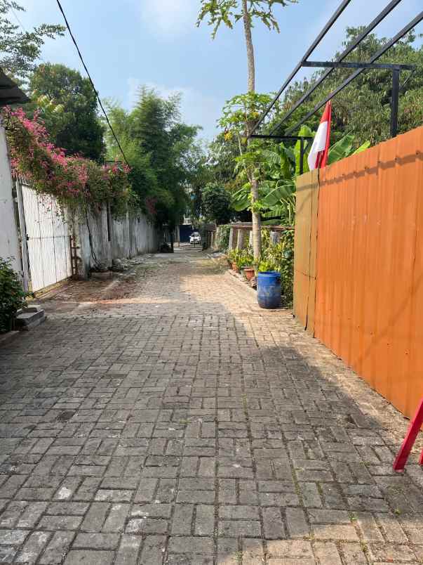 dijual rumah tole iskandar