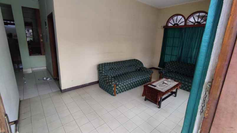 dijual rumah turangga kota bandung