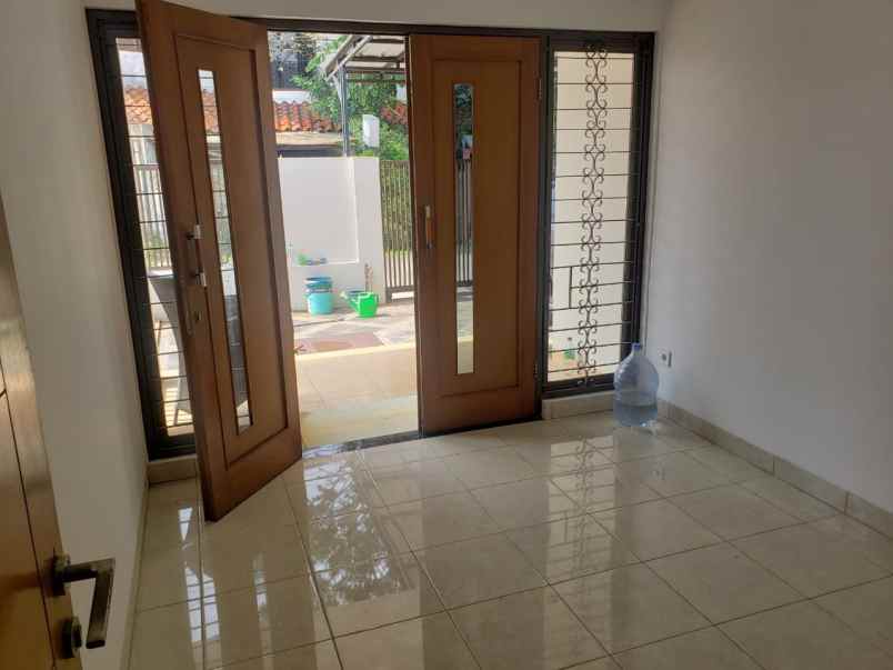 dijual rumah turangga kota bandung