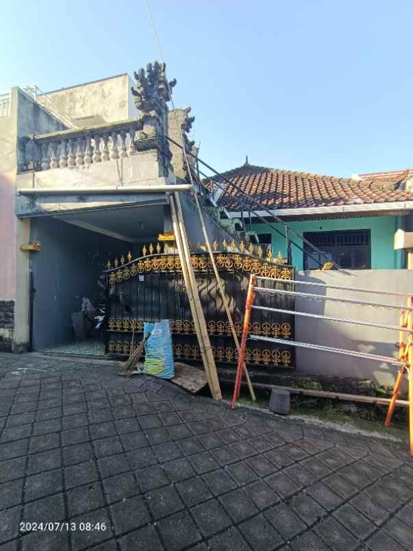 dijual rumah ubung kaja denpasar utara bali