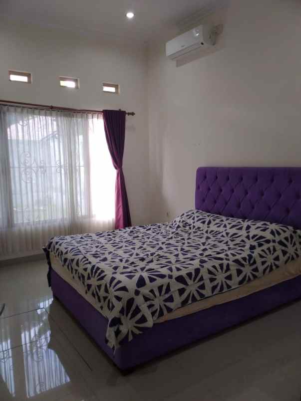 dijual rumah wedomartani ngemplak