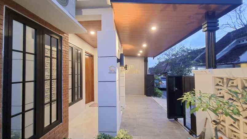 dijual rumah wedomartani ngemplak