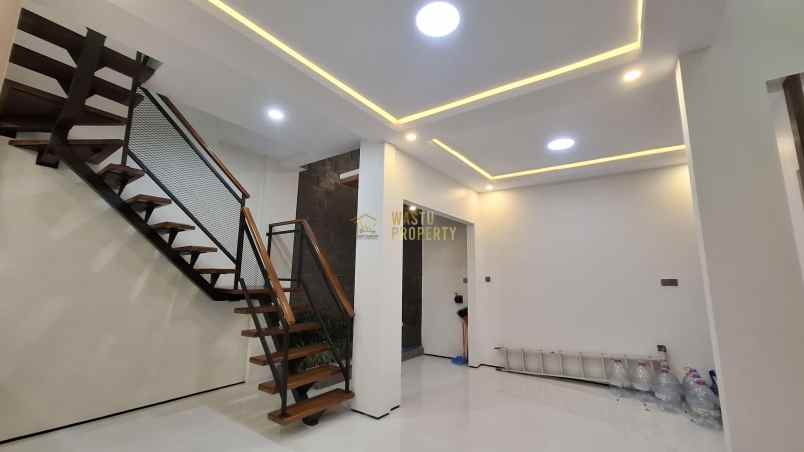 dijual rumah wedomartani ngemplak