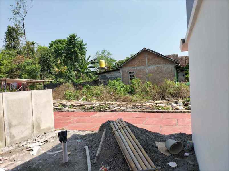 dijual rumah widodomartani