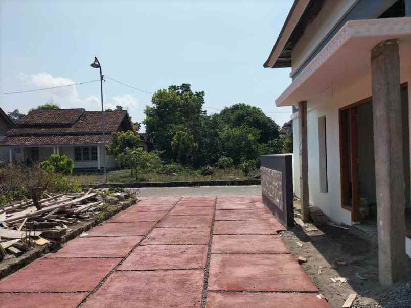 dijual rumah widodomartani