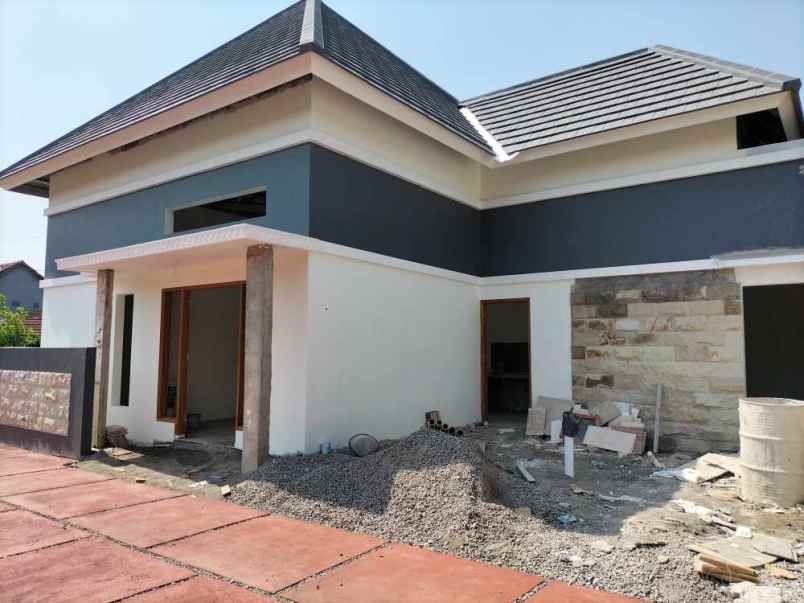 dijual rumah widodomartani