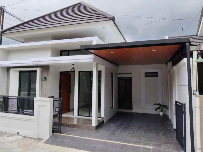 dijual rumah wonosari wedomartani kec