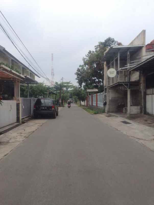 dijual tanah cisaranten