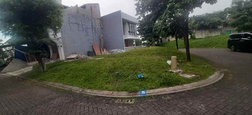 dijual tanah eminent bsd