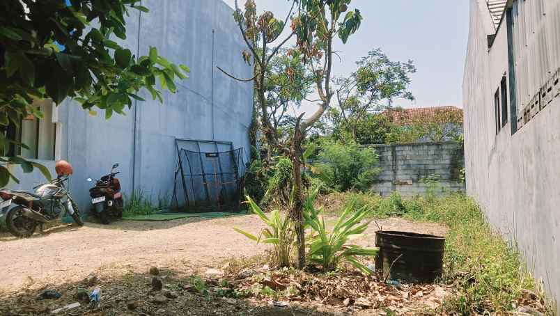 dijual tanah jalan durian banyumanik