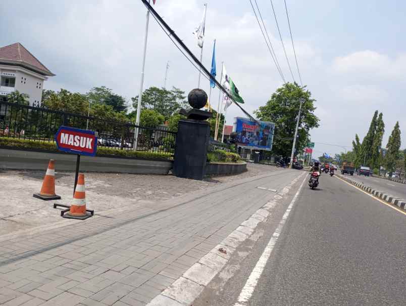 dijual tanah jalan kabupaten