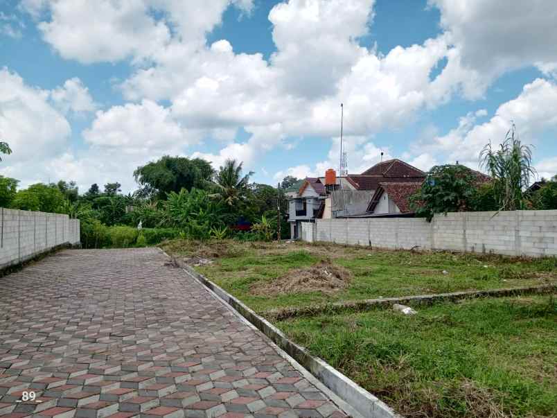 dijual tanah jalan kaliurang km 9 5