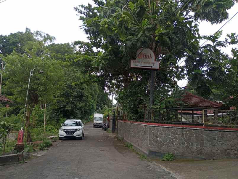 dijual tanah jalan pamungkas