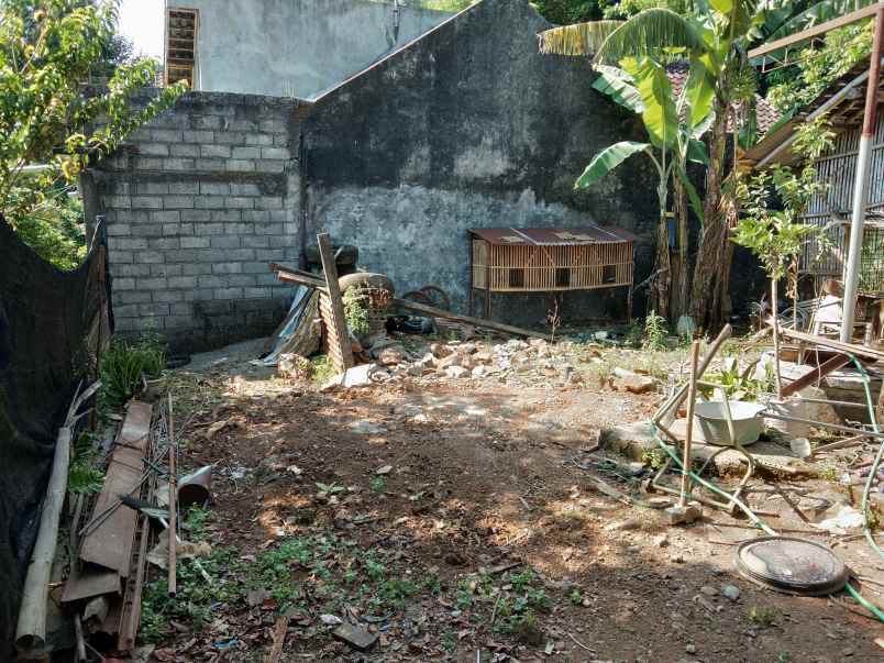 dijual tanah jl brigjen katamso rt03