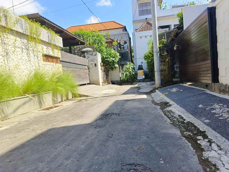 dijual tanah jln laksamana renon