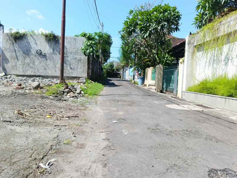 dijual tanah jln laksamana renon