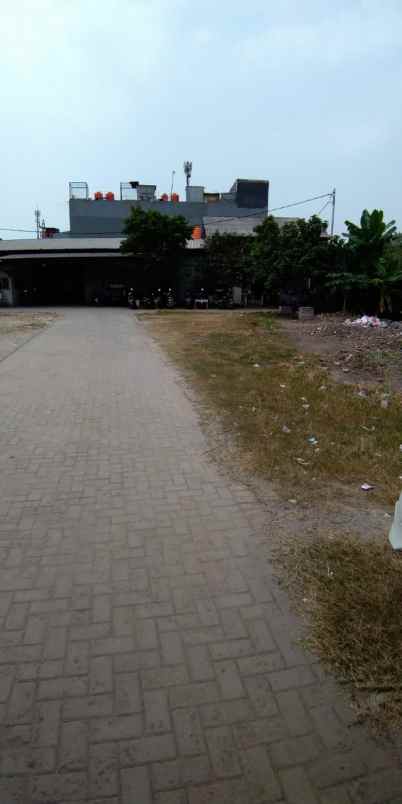 dijual tanah jln raya duri kosambi