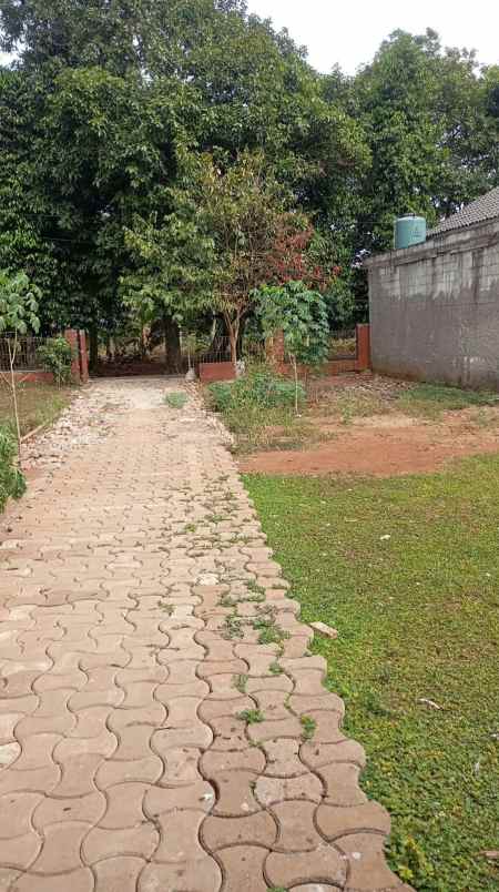 dijual tanah kosong shm 300m2