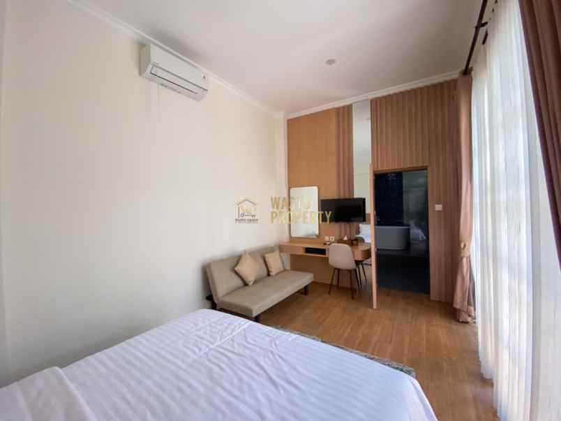 dijual villa balecatur gamping