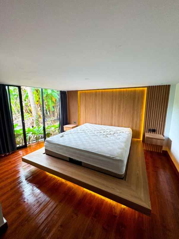 dijual villa canggu kuta