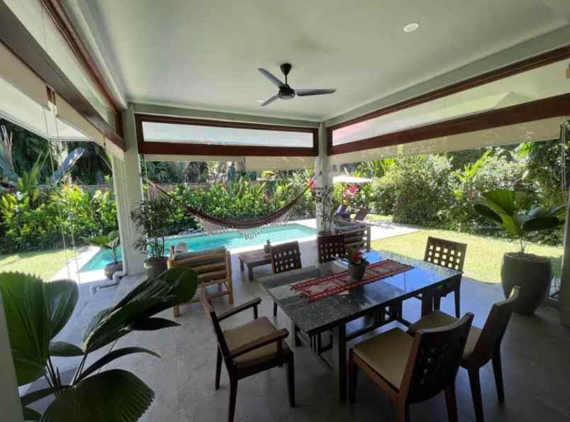 dijual villa desa lalanglingah kec