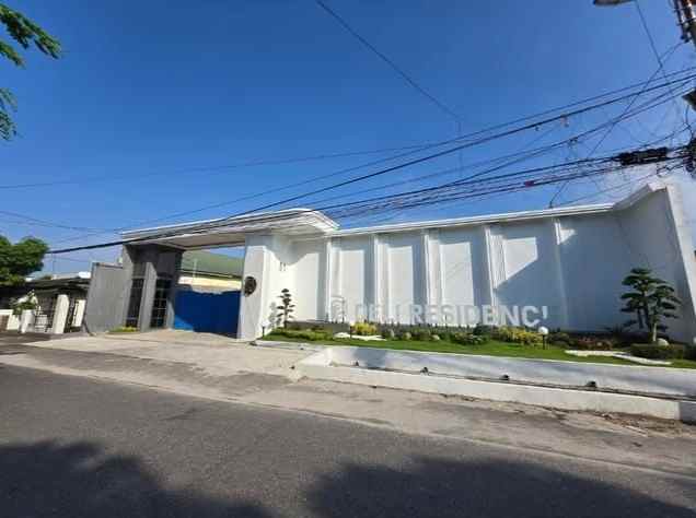 dijual villa jalan mesjid taufik bukit