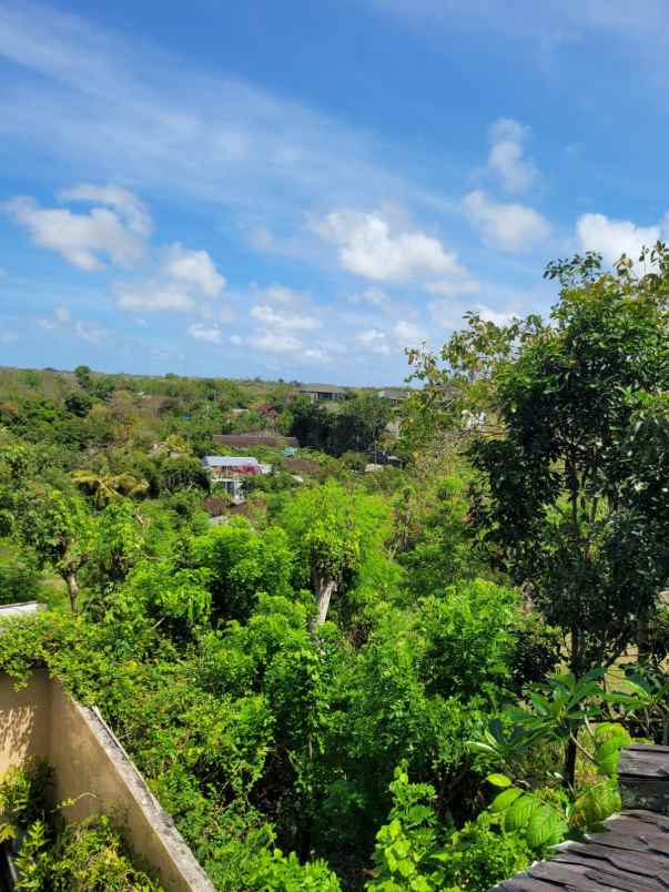 dijual villa jalan ungasan kuta badung bali