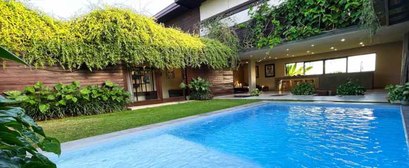 dijual villa jl kebo iwa pangkung tibah