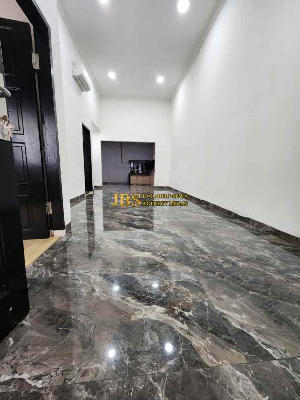 dijual villa komplek cemara asri jalan