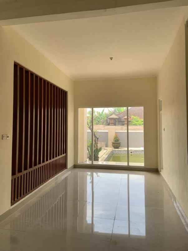 dijual villa mewah di jl teuku umar denpasar